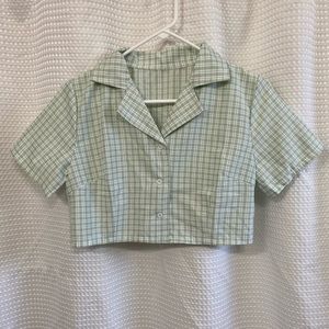 Cropped Collared Green Gingham Top